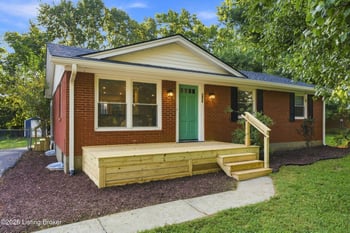 1611 Greenland Park Cir, Shelbyville, KY 40065