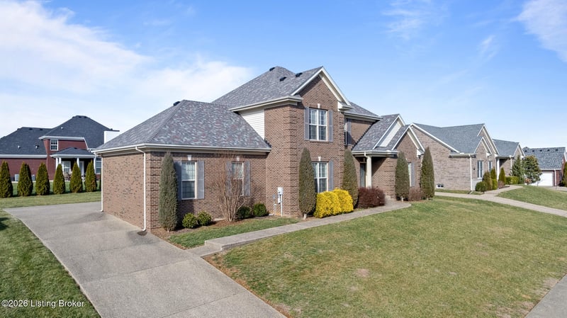1612 Church Side Dr, Goshen, KY 40026