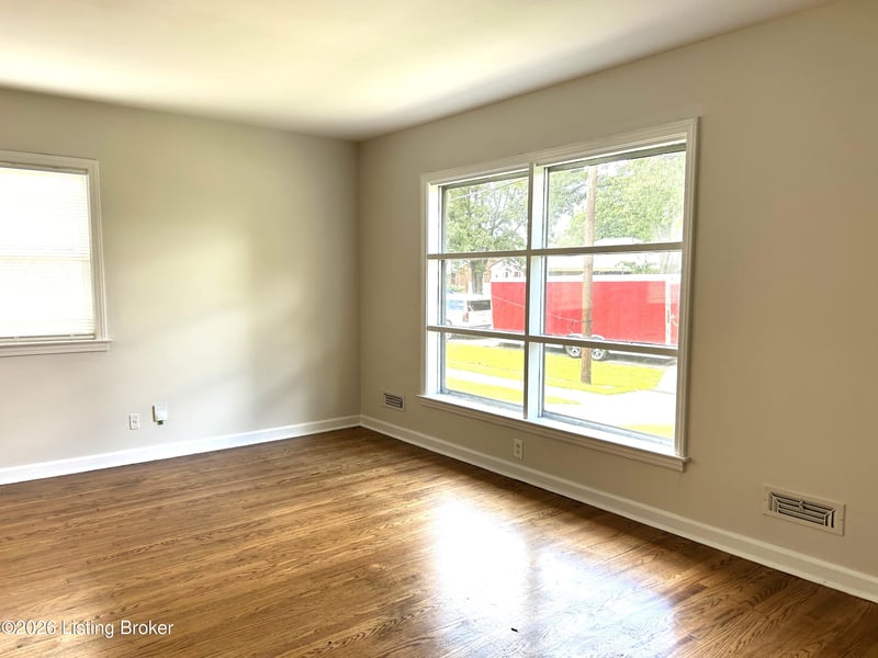 1614 Linda Way, Louisville, KY 40216