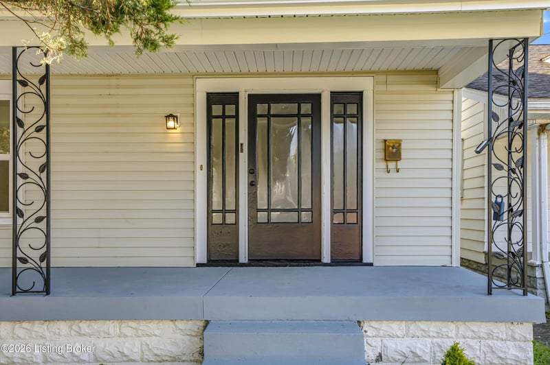 1615 Texas Ave, Louisville, KY 40217