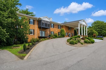 1616 Gardiner Ln #211, Louisville, KY 40205