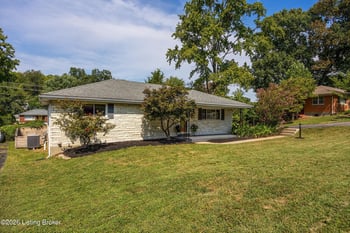 1617 Whippoorwill Rd, Louisville, KY 40213