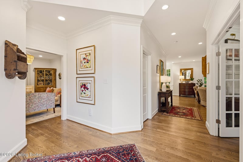 1618 Two Springs Pl, Louisville, KY 40207