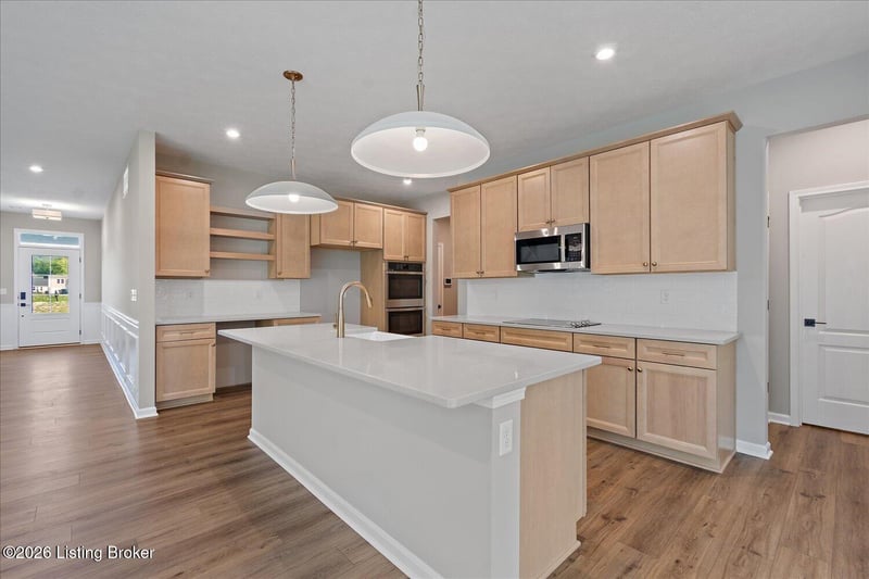 162 Dayflower Ct, Shepherdsville, KY 40165