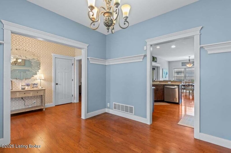 162 River Falls Dr, Mt Washington, KY 40047