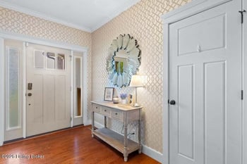 162 River Falls Dr, Mt Washington, KY 40047