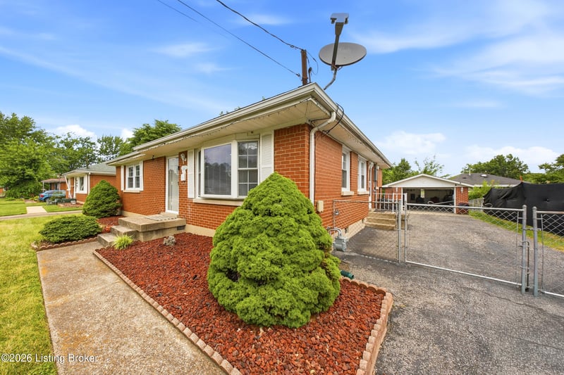 1623 Linda Way, Louisville, KY 40216