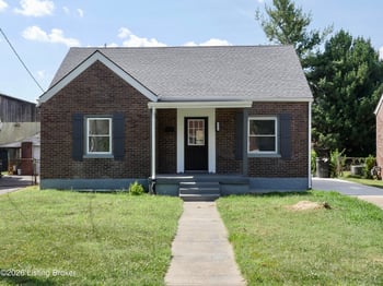 1624 Hemlock Ct, Louisville, KY 40211