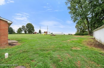 1624 Sweeney Ln, Pleasureville, KY 40057