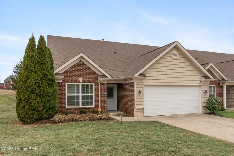 163 Villa Vista Dr #D, Shepherdsville, KY 40165