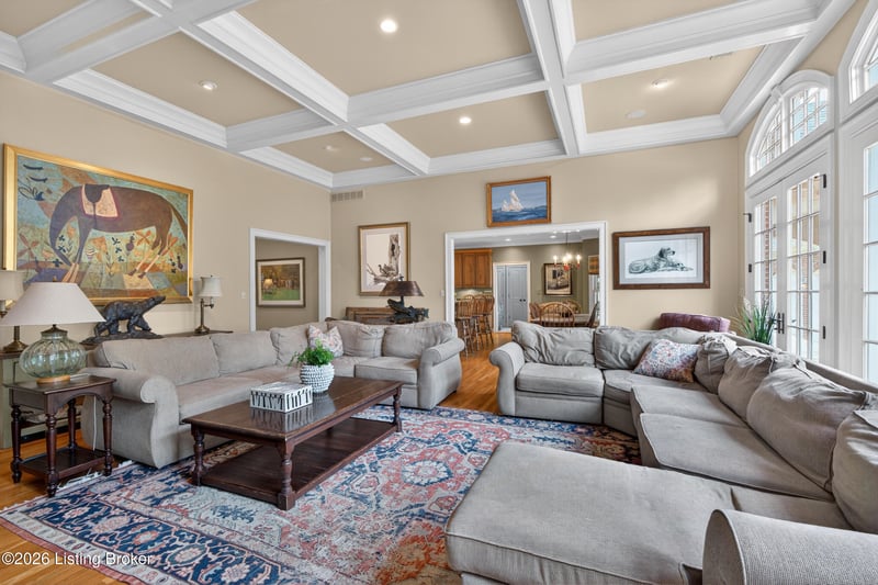 1633 Ashwood Rd, Lexington, KY 40502