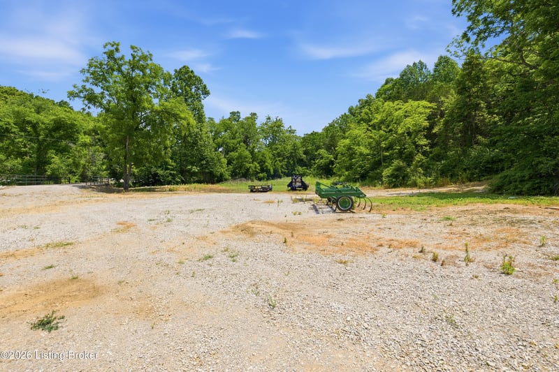 1637 Barebone Rd, Bedford, KY 40006