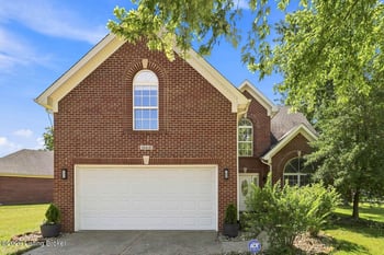 16412 Snaffel Bit Ct, Louisville, KY 40245