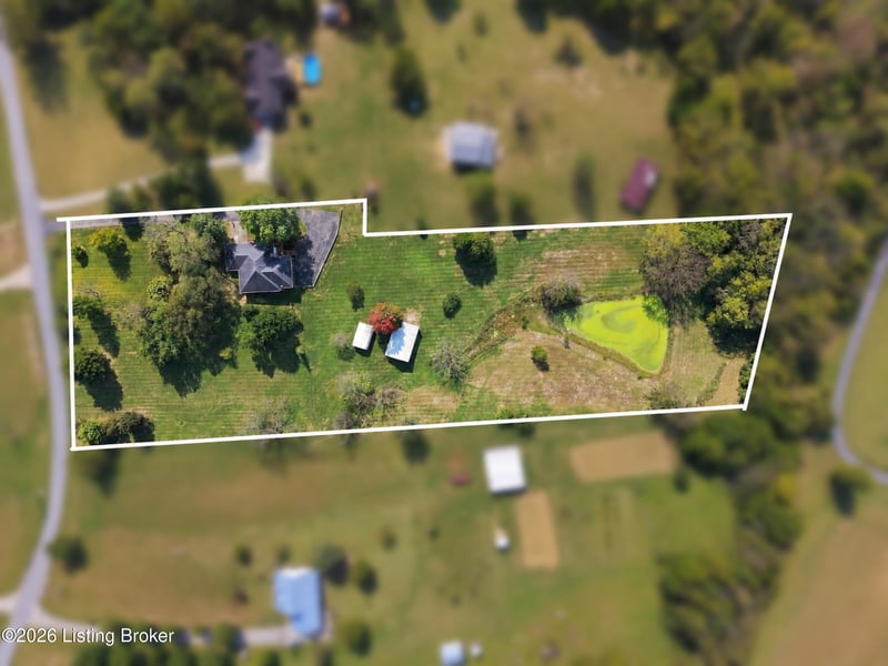 165 Day Rd, Taylorsville, KY 40071