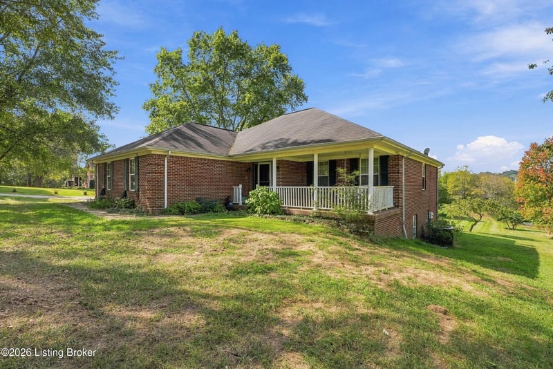 165 Day Rd, Taylorsville, KY 40071
