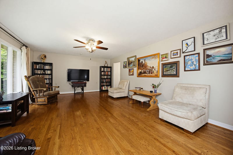 165 Mayapple Ln, Elizabethtown, KY 42701