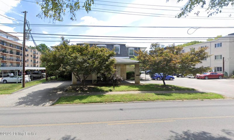 165 Thierman Ln #116, Louisville, KY 40207