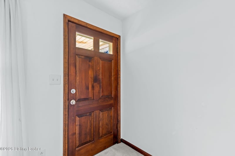 165 Wyndingbrook Dr, Shepherdsville, KY 40165