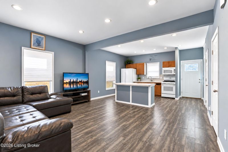 1664 Hale Ave, Louisville, KY 40210
