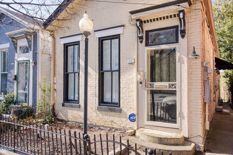 1667 Story Ave, Louisville, KY 40206