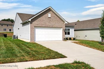 16728 Taunton Vale Rd, Louisville, KY 40245