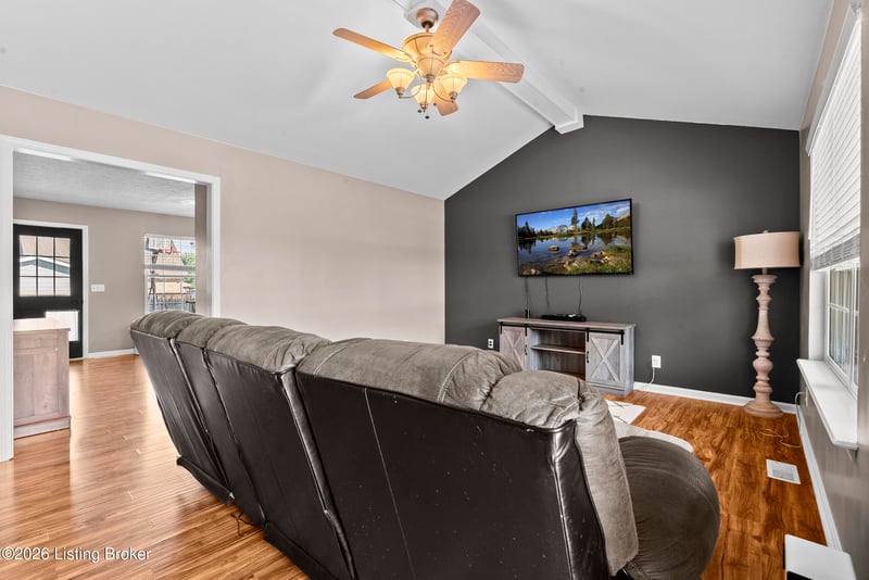 168 Fern Way, Mt Washington, KY 40047