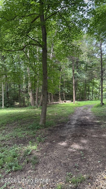 16812 Aiken Rd, Louisville, KY 40245