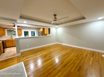 169 S Circlecrest Dr, Louisville, KY 40229