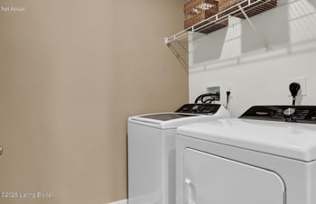 16940 Aiken Rdg Cir, Louisville, KY 40245