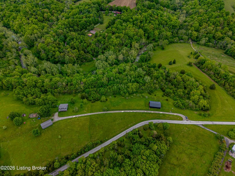 170 Pea Ridge Rd, Waddy, KY 40076