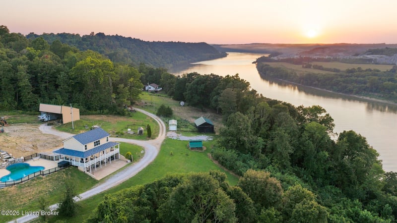 1700 Cedar Flats Rd, Battletown, KY 40104