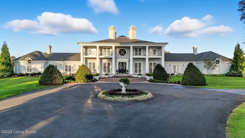1700 Park Shore Rd, La Grange, KY 40031