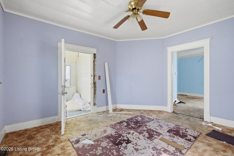 1703 Lee Ct, Louisville, KY 40217