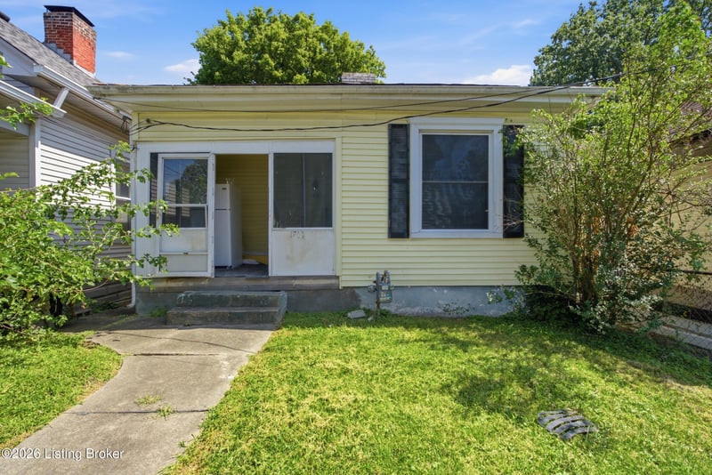 1703 Lee Ct, Louisville, KY 40217
