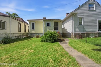 1703 Lee Ct, Louisville, KY 40217