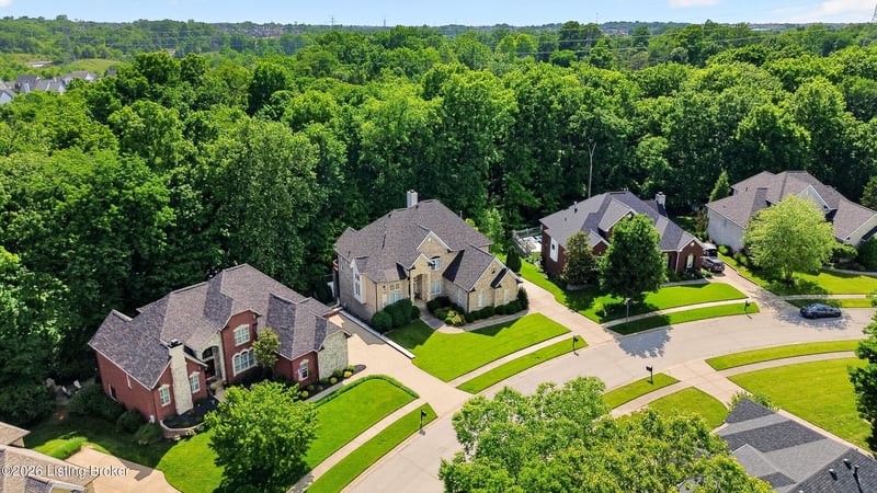 17036 Ashburton Dr, Louisville, KY 40245