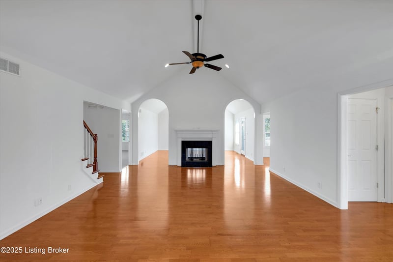 1705 Anchorage Ct, Prospect, KY 40059