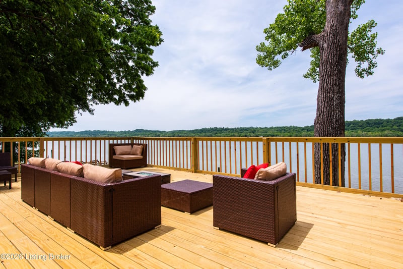 1706 Riverside Dr, Prospect, KY 40059