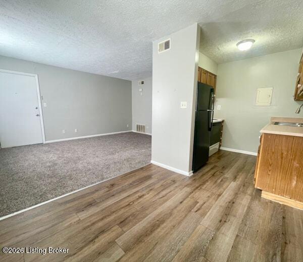1707 Liberty Bell Way, Louisville, KY 40215