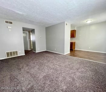 1707 Liberty Bell Way, Louisville, KY 40215