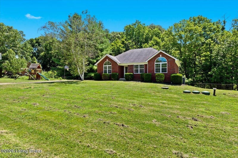 171 Cardinal Ct, Mt Eden, KY 40046