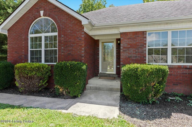 171 Cardinal Ct, Mt Eden, KY 40046
