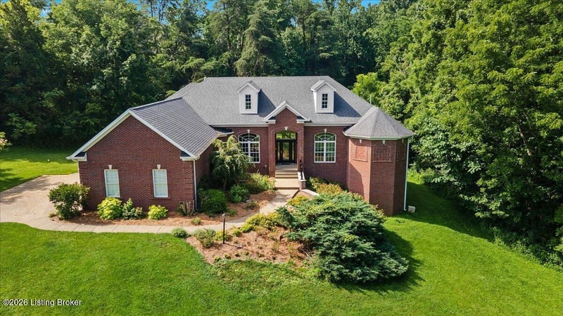 17106 Deer Crossing Trl, Louisville, KY 40023