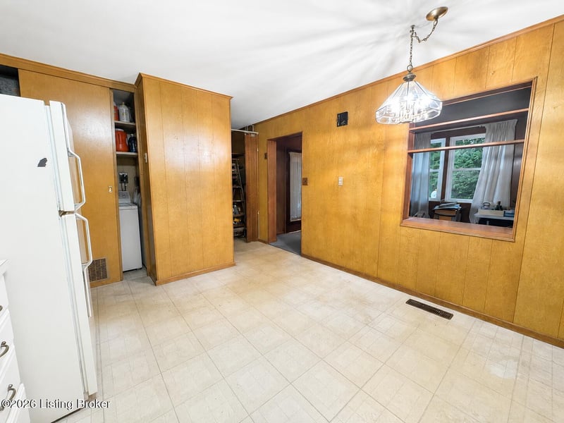 1713 Millgate Rd, Louisville, KY 40223