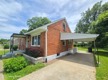 1714 Colony Ct, Louisville, KY 40216