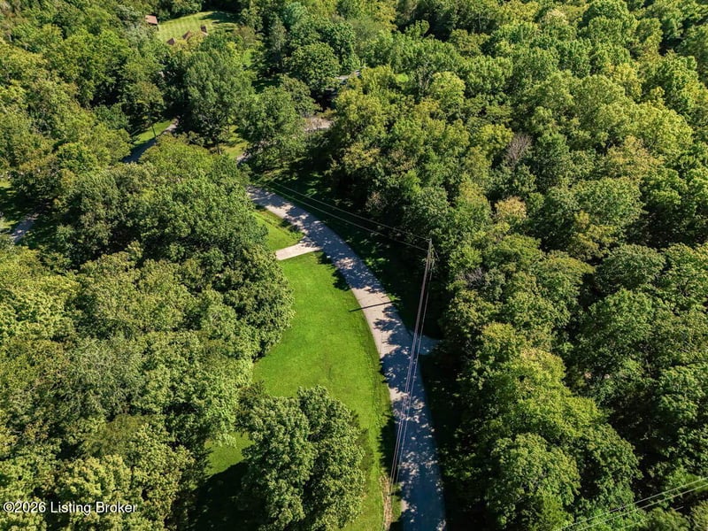 17206 Creek Ridge Rd, Louisville, KY 40245