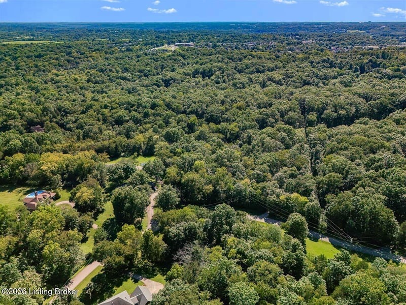 17206 Creek Ridge Rd, Louisville, KY 40245