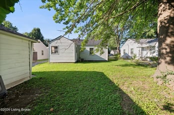 1721 Glenview Pl, Louisville, KY 40216
