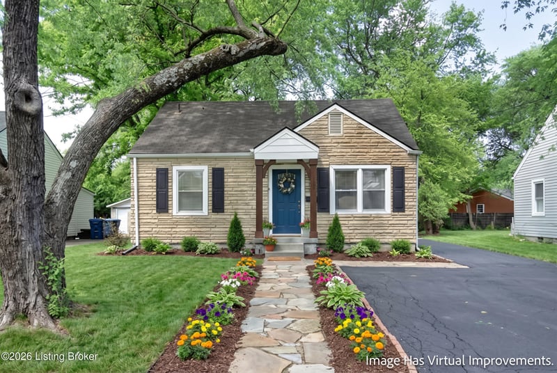1721 Model Rd, Louisville, KY 40216