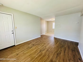1721 Tempest Way, Louisville, KY 40216